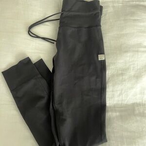 Vuori Daily Leggings